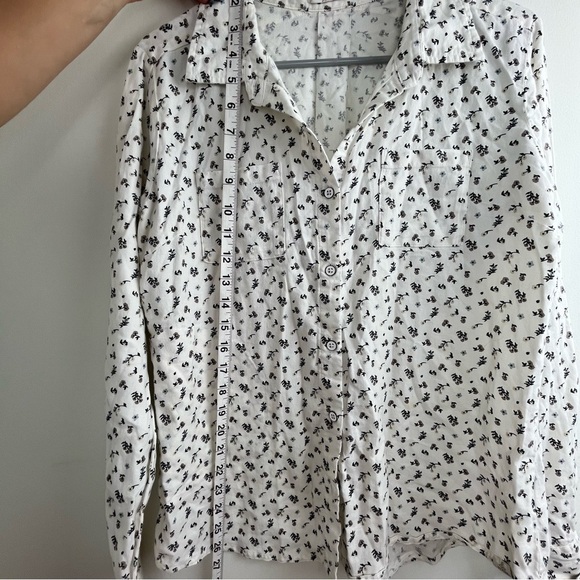 Prana Floral Blouse - Picture 5 of 6